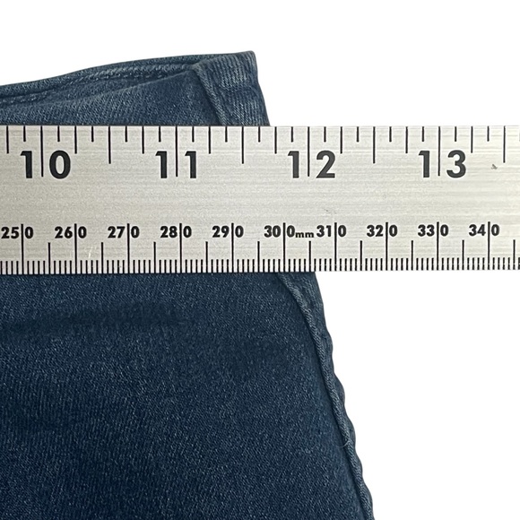 Free People Denim Mini Skirt Size 2 - Picture 6 of 9